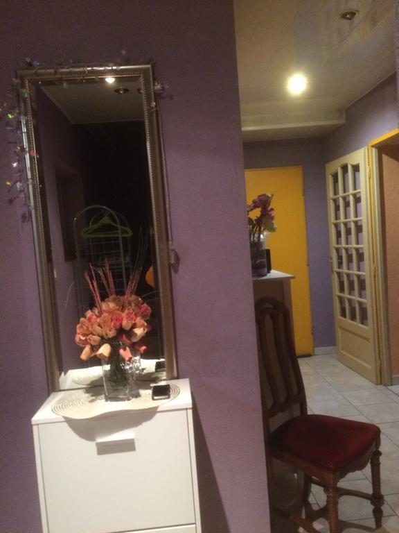 Chez Violette Apartment Destry ภายนอก รูปภาพ